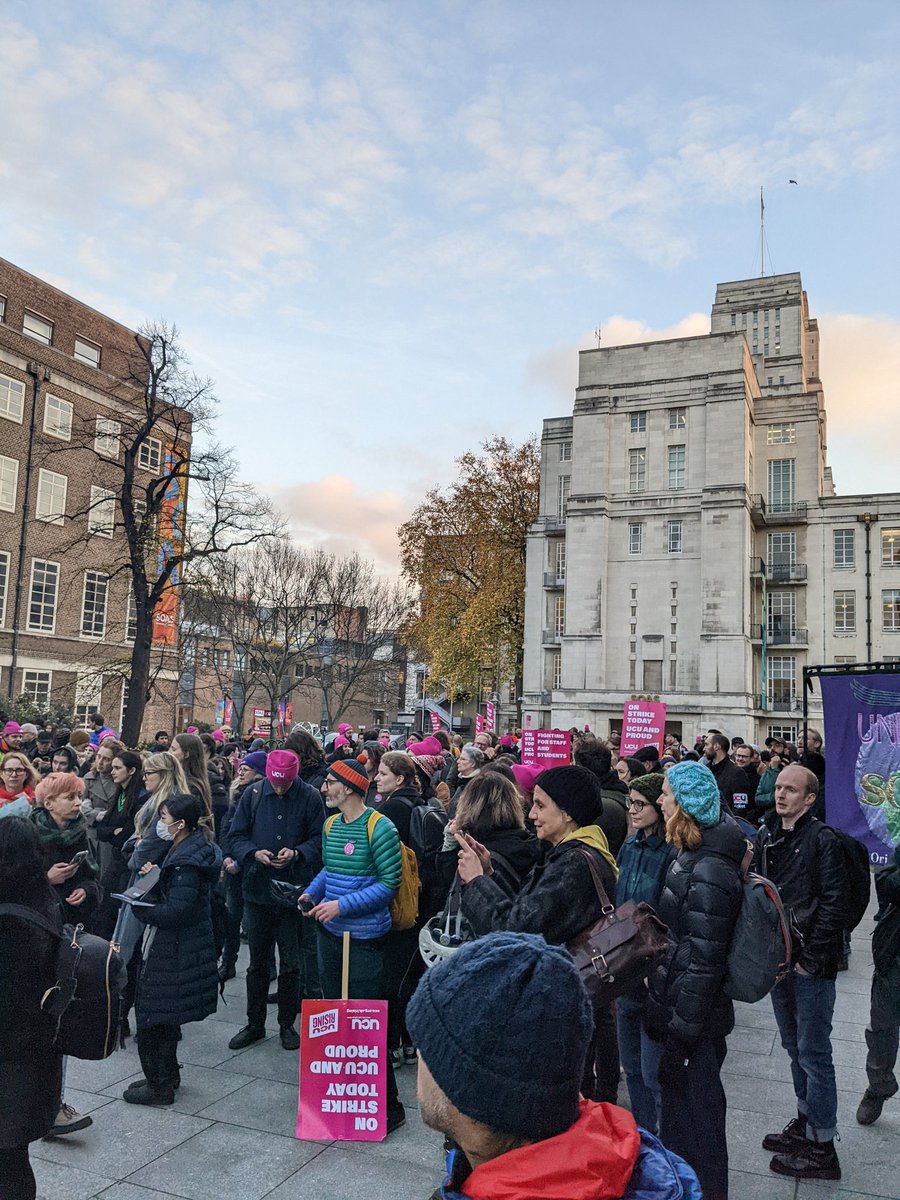 Incredible show of support and solidarity at our rally happening now at Birkbeck #SaveBirkbeck #UCUstrike #ucuRISING