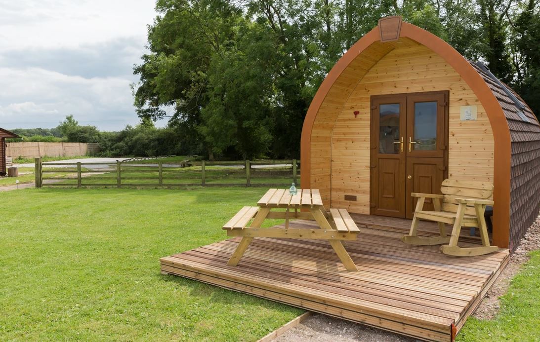 Camping_Direct's tweet photo. The amazing pods at Bracken Burrows are in a stunning rural location. This is the perfect base from which to explore the beautiful East Yorkshire countryside.
https://t.co/EZSV8r4NhM 
#Glamping #Pods #Family #Holiday #Countryside #Explore #Kilnwick #Driffield #EastYorkshire https://t.co/BK46AAgbjD