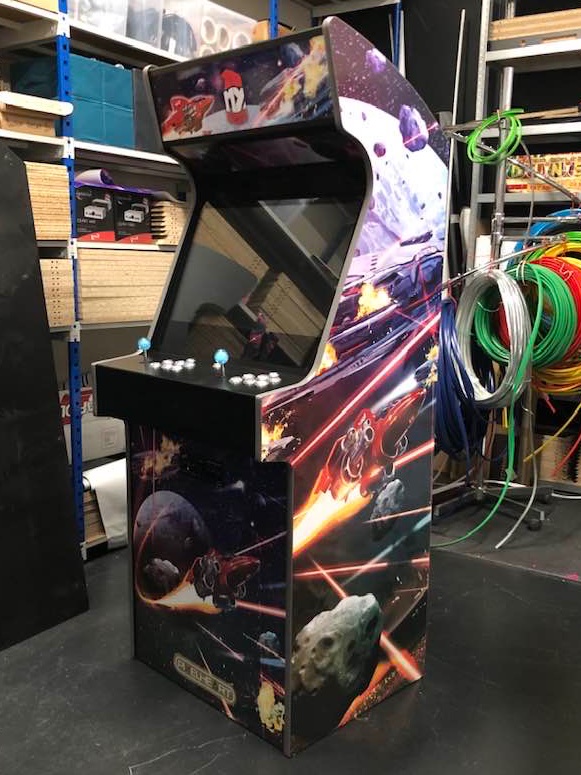 MyArcade2's tweet photo. Yes ! 👾🕹️🕹️ Nouvelle création sur le thème d’Andro Dunos 2 !

Une belle licence qui a vu le jour sur #NeoGeo et dont la suite a été développée par l’éditeur français @PixelHeart_eu !

Shmup forever ❤️ dispo sur https://t.co/H70GQZzzl4

#arcade #gaming #jeuxvideo #RETROGAMING https://t.co/J5j29L9dot