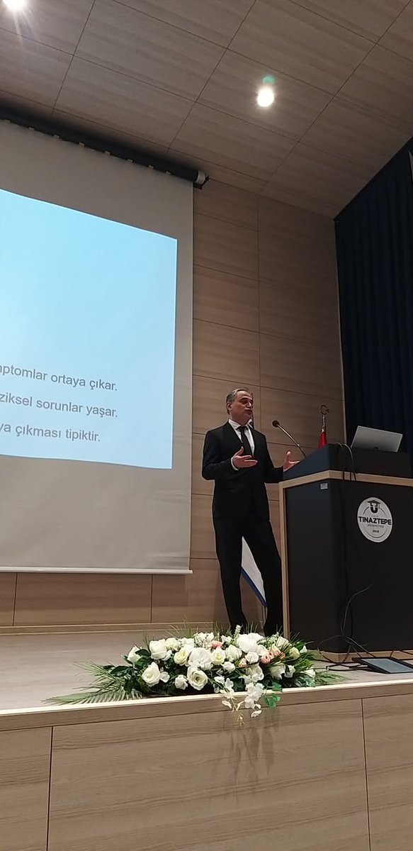 Doktor adayları ile multipl skleroz hastalığını konuştuk. Harika hekimler geliyor. Umarım kaçırmayız yurtdışına. İzmir Tınaztepe Üniversitesi Tıp Fakültesi.