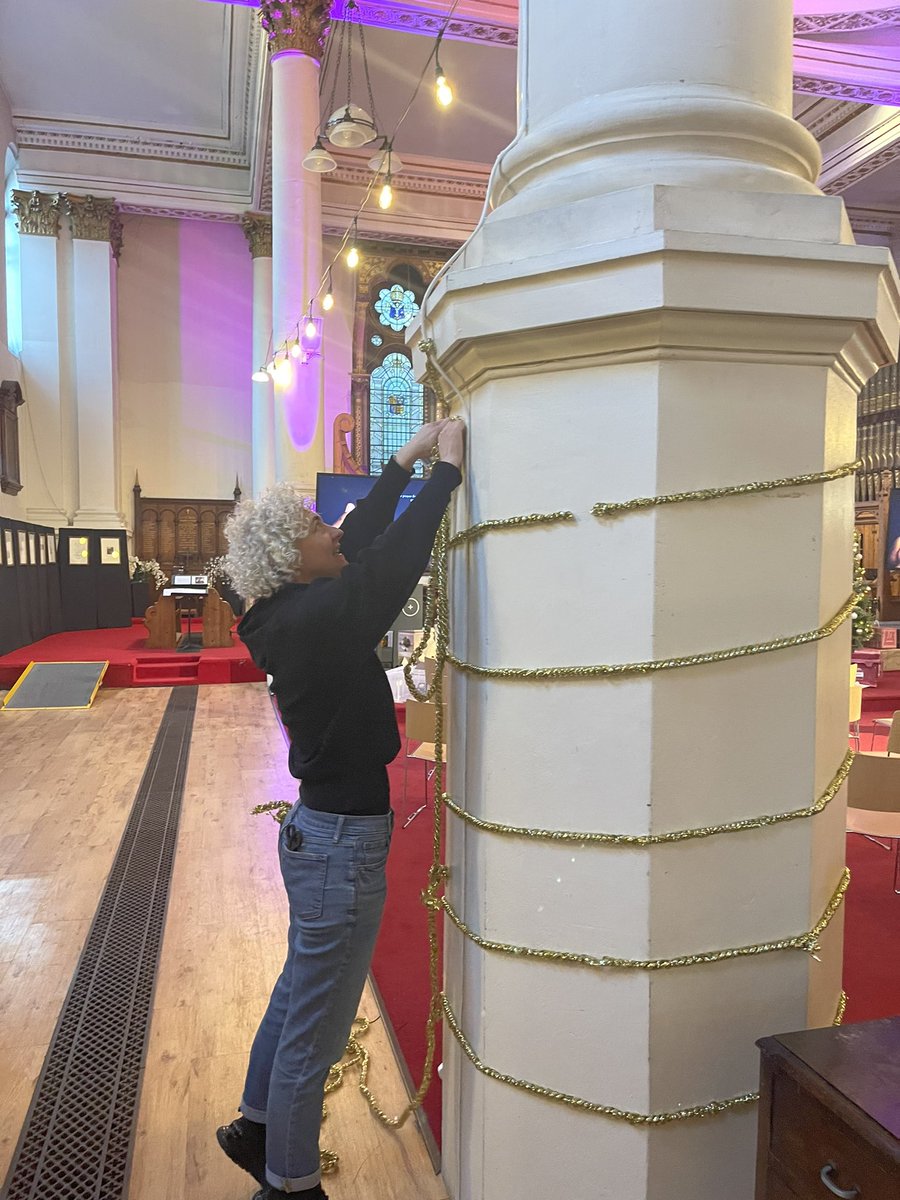 SGTMLondon's tweet photo. Christmas decorating in action! https://t.co/ZWYDtXU1Mh