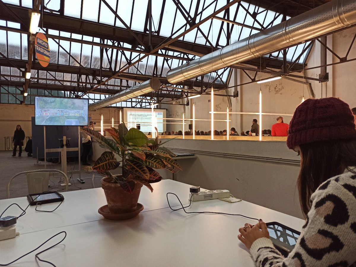 Progetto europeo <a href="/EX_TRA__Project/">EX-TRA</a>: è online un questionario sulla camminabilità e ciclabilità ai servizi di prossimità nelle zone di #Bologna. Contribuisci alla ricerca 👉bit.ly/3XJw3Gw