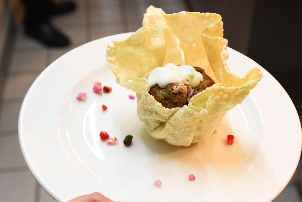 OwlertonStadium's tweet photo. What starter would you go for? 👀
They are all sooo delicious 🤤
Available as part of a 2 or 3-course deal 🤩
See the full menu and book here 👇🏼
⚡️ https://t.co/G4kE8bEbUW
#Fooddeals #Foodanddrink #Starters #3course https://t.co/932m8BhlhU