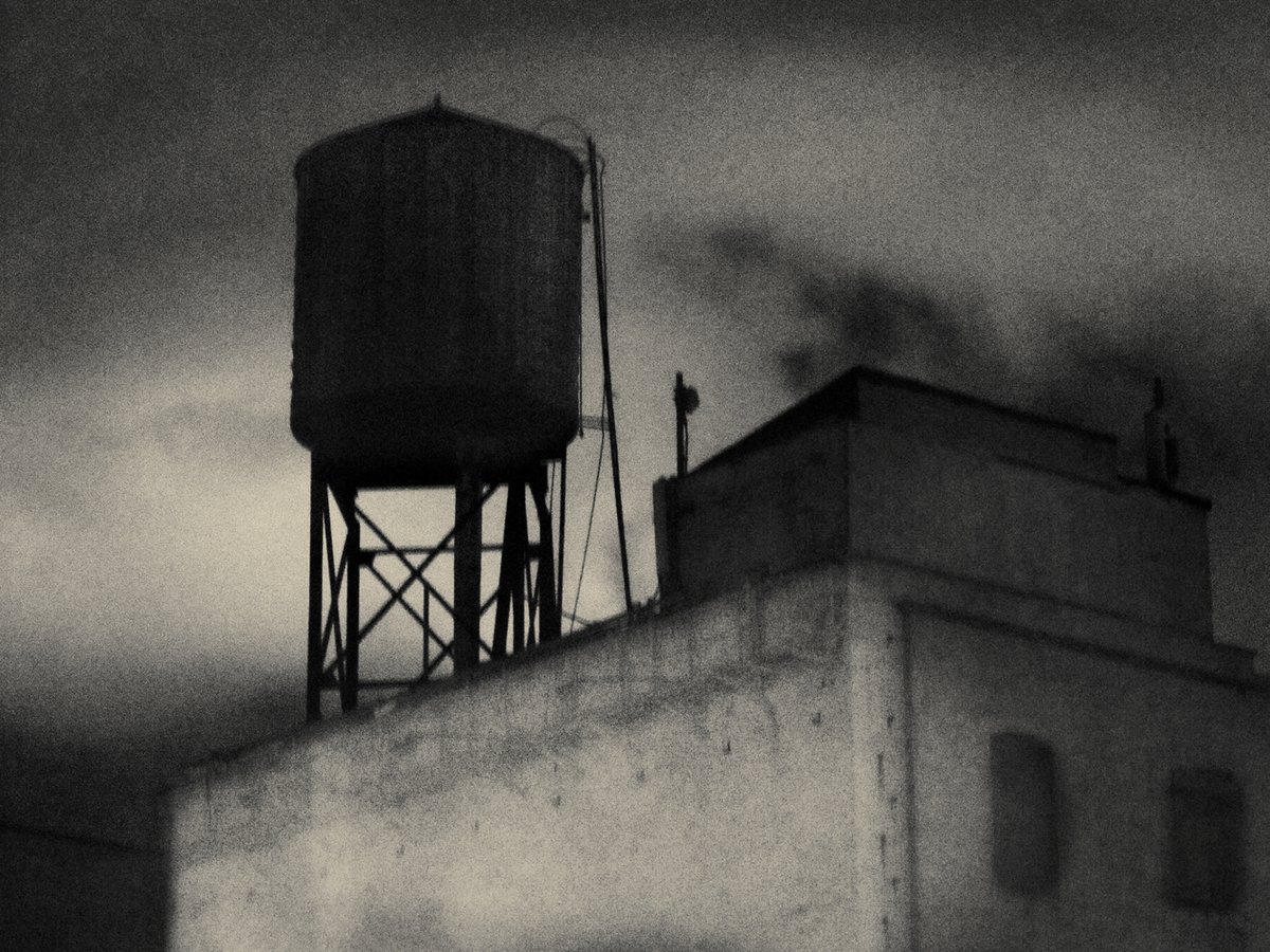 Two beautiful works full of mystery - available in our #BenefitAuction! Bid on these works on <a href="/artsy/">Artsy</a> - link in bio! Bidding closes December 5!
Anne Leighton Massoni, This Much XII, 2018
Vaune Trachtman, Water Tower, 2019
artsy.net/theprintcenter…