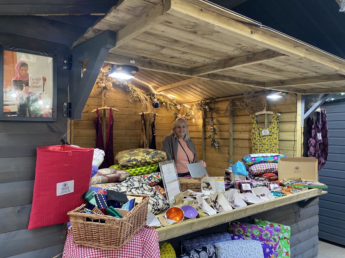 We’re delighted to have been working with <a href="/LDNBridgeCity/">London Bridge City</a> to host some #socialenterprise cabins at their beautiful #ChristmasMarket. Pop by to meet inspiring businesses such as <a href="/StudioC306/">StudioC306</a> and refugee led #socent supported by <a href="/TERNrefugee/">TERN</a>