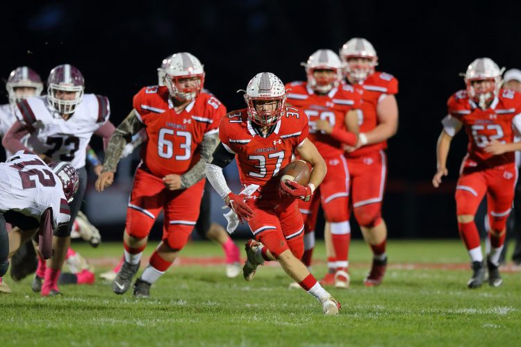 NYMadeFootball's tweet photo. Friday Night Focus~

Senior RB Xander Hind (Randolph) had a sensational season in 2022!! He was named Section VI Player of the Year!! Xander had 8 games with 200+ yards rushing this season.
🔴2022- 2,580 yards &amp; 37 TDs
⚪2021- 1,837 yards &amp; 28 TDs
#NYmade @HindXander #RecruitHim https://t.co/x8PG6rLViv