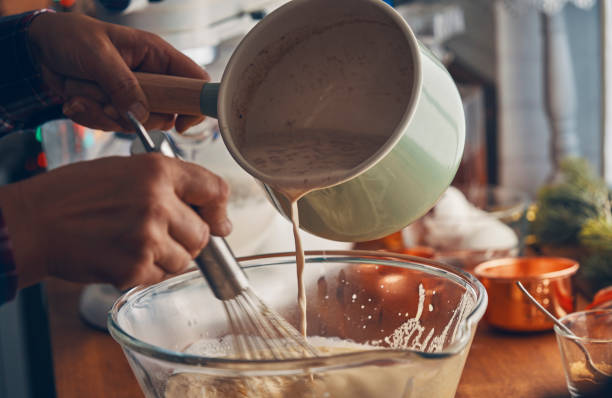 USDAFoodSafety's tweet photo. If making eggnog from scratch this season, be sure to heat the egg base to 160°F to keep your holiday drink safe. 
⚠ Salmonella may be present in raw eggs ⚠ cooking is the only way to remove that risk! #FoodSafeHoliday https://t.co/p2fErekc2o
