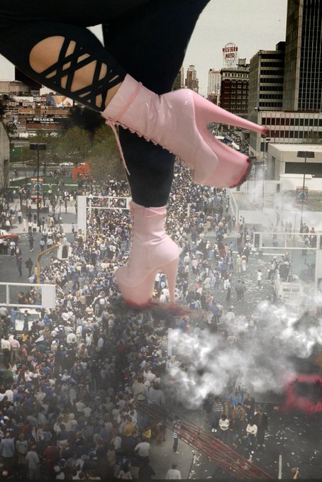 Just a normal everyday stroll through the city 💅 #giantess #giantessrampage #giantessfeet https://t.<a href="/tag/giantess"class="tags"><span>#giantess</span></a><a href="/tag/giantessfeet"class="tags"><span>#giantessfeet</span></a><a href="/tag/giantessrampage"class="tags"><span>#giantessrampage</span></a>