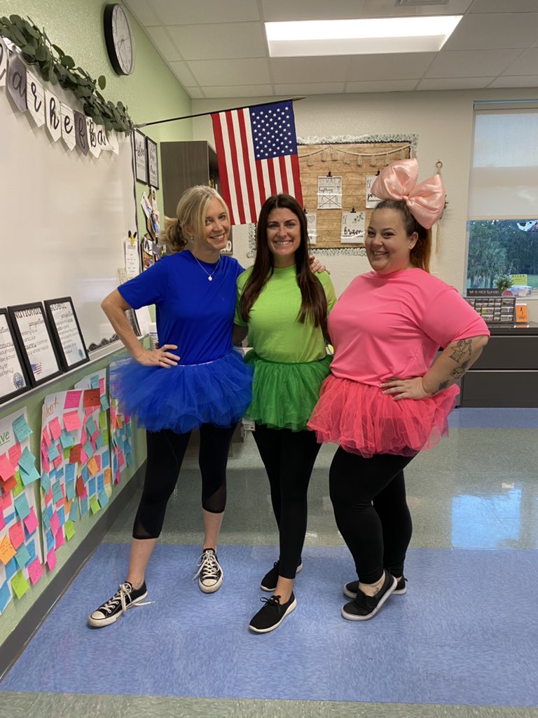 Lindsay Greene tweet media