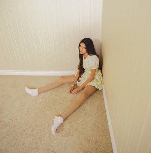 MadsBeerUpdates's tweet photo. Did @madisonbeer make your #AppleMusicReplay2022 List? Comment below if she did! #MadisonBeer #AppleMusic #AppleMusicWrapped #lifesupport https://t.co/pimIudmWLG