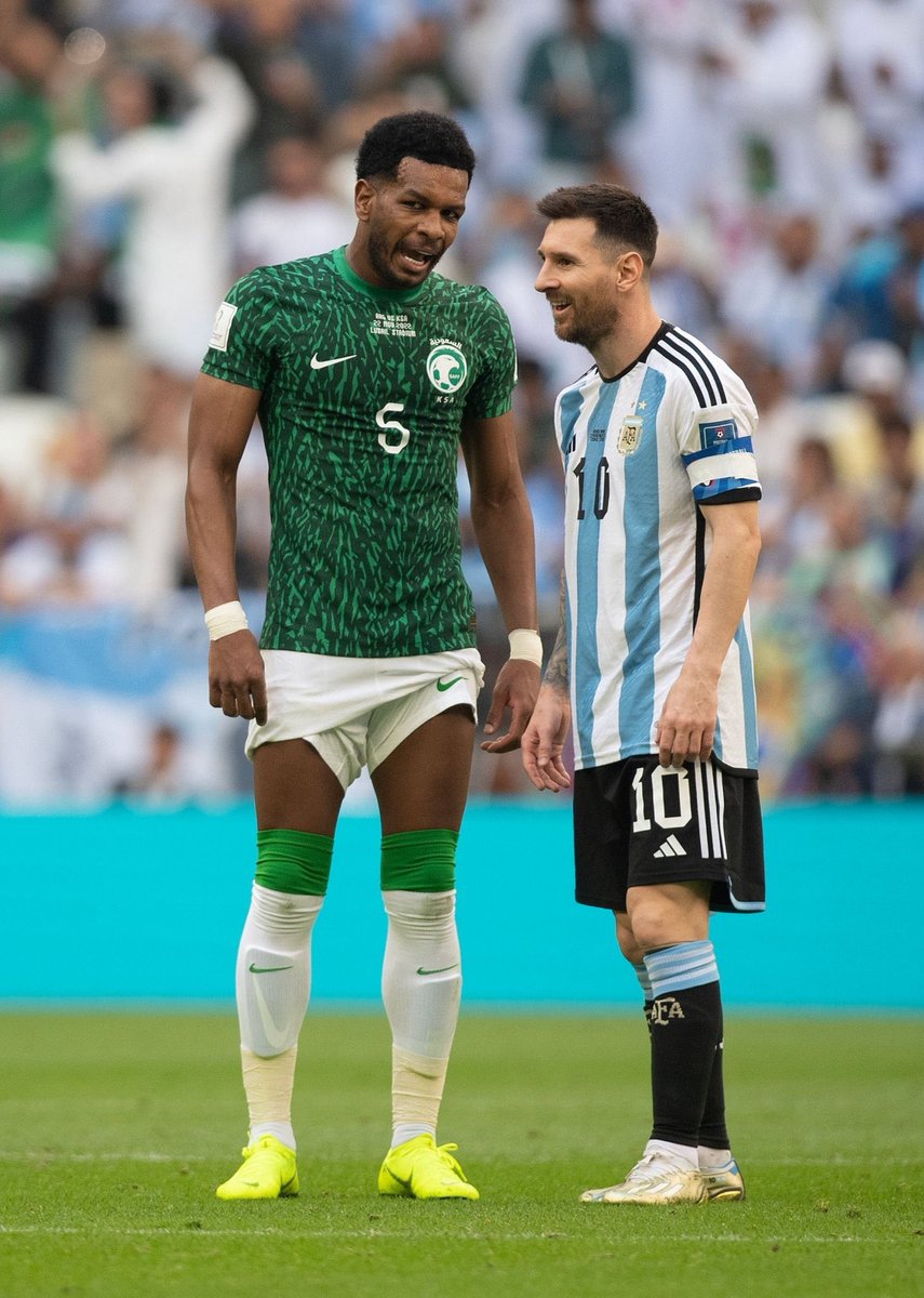 ميسي وينا ؟ تأهل علينا