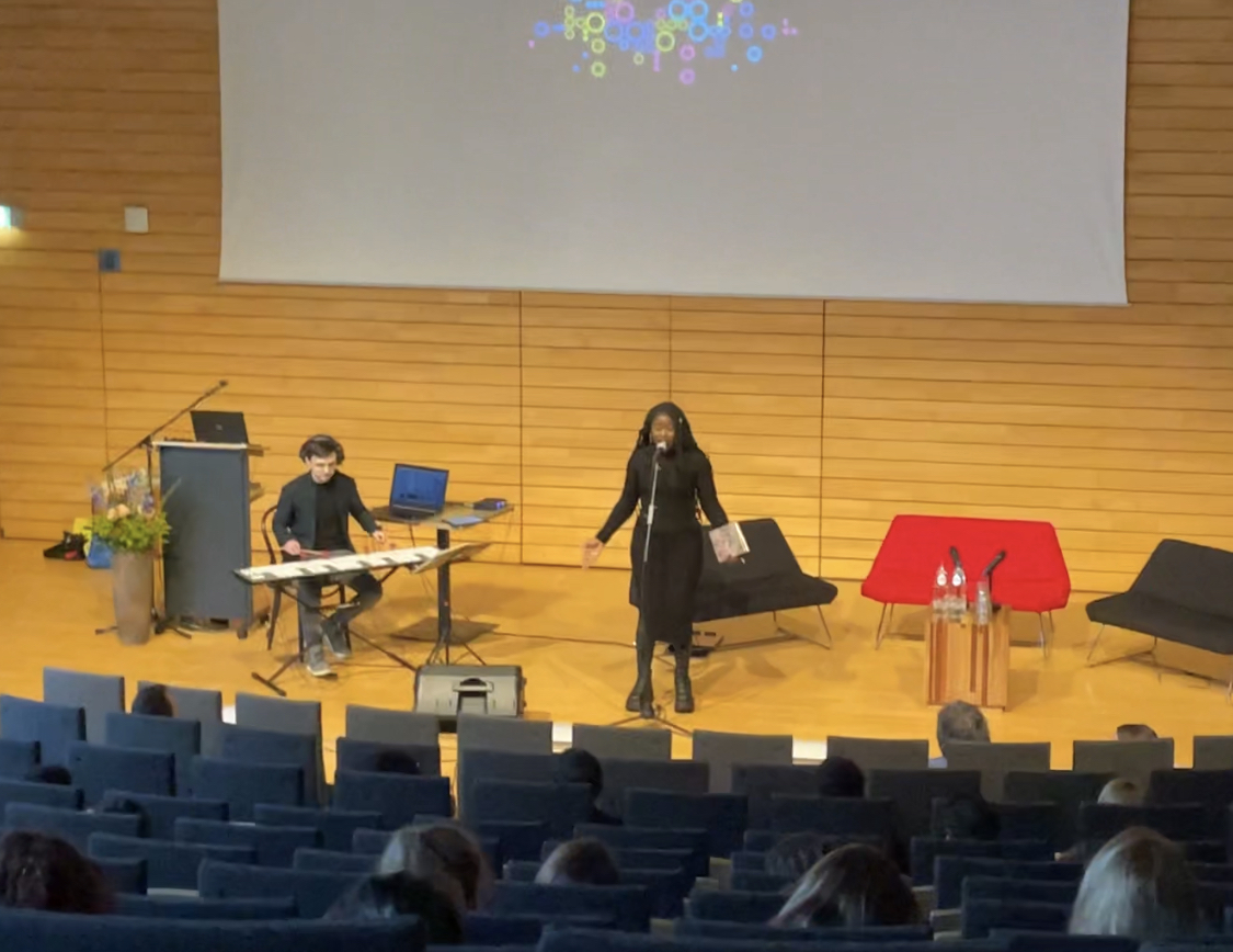 project_orpheus's tweet image. Our final event has come to an end. After a music and poetry performance, there was a panel discussion. 

The evening ended with a networking drink in the old Lambot brewery in Mechelen, where the entire event took place. 

A big thank you to everyone who helped and showed up