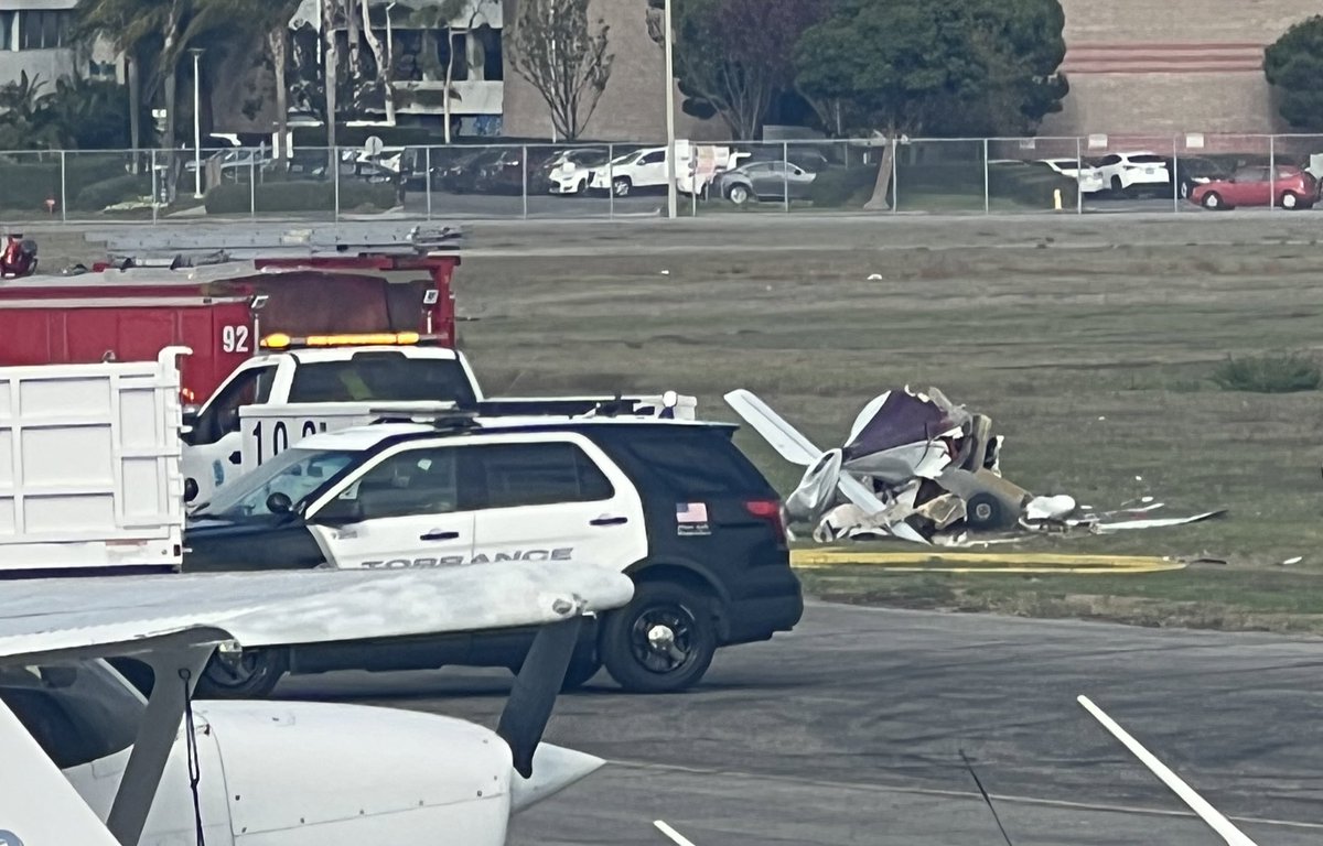 Clara Harter on Twitter "The debris of a crashed plane remains on