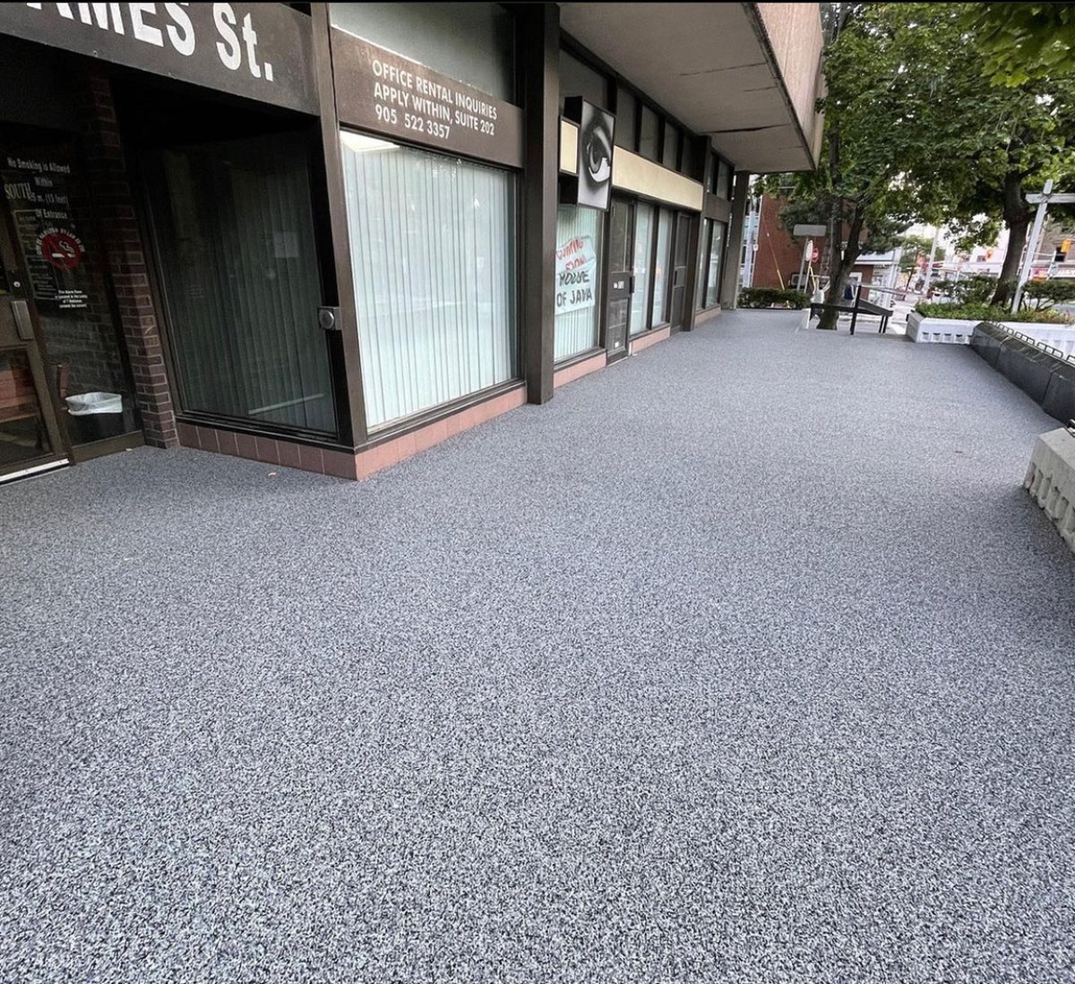 _safescapes's tweet photo. An unbelievable transformation from old concrete to our new rubber safety surfacing. 
.
.
Call 1-888-662-4939
Visit us at https://t.co/wFrH75SWJJ 
.
.
#Safetysurfacing #Rubbersurfacing #Rubber #ORIsurfacing #Surfacing #concrete https://t.co/gqOYk8EVrs