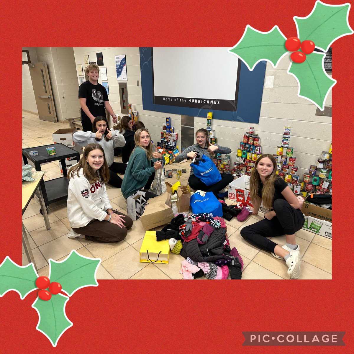 Student volunteers organizing our 12 Days of Giving Campaign for Christmas Cheer. Lots of hats, mitts and scarves were donated by our amazing Hurricane Families. Thank you !!! <a href="/HewittsCreek/">Hewitt's Creek</a> <a href="/SCDSB_Schools/">Simcoe County District School Board</a>