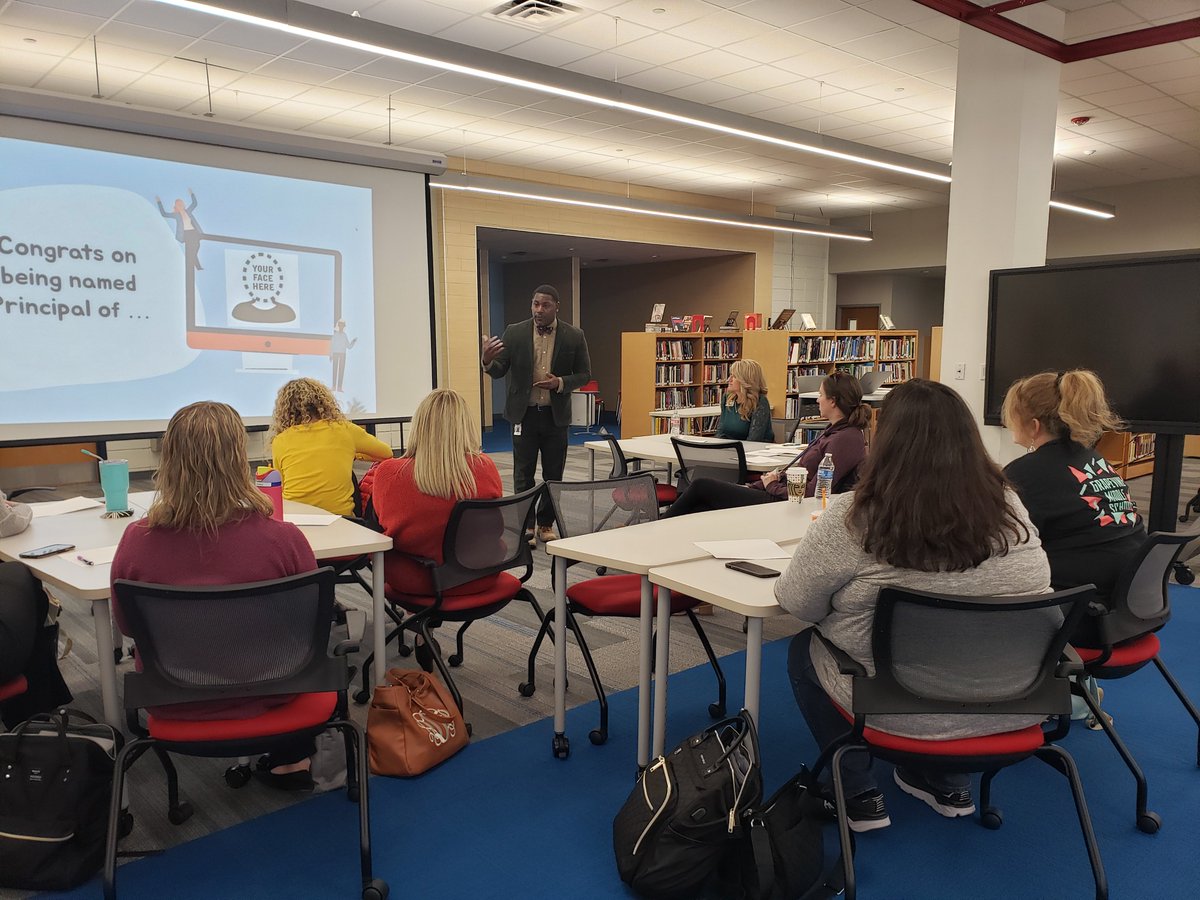 TShaCunningham's tweet photo. Learning from our very own GCISD Principals! #wearegcisd https://t.co/xX5AtfOdAK