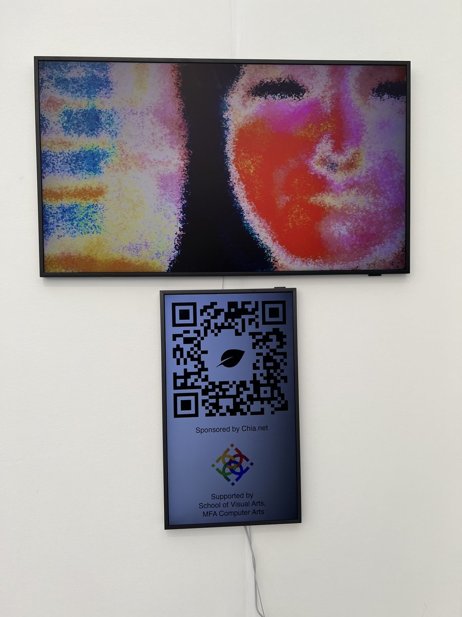 eFishCent's tweet photo. @LonelyRocksArt gave the opportunity for multimedia artists to display their work at @UNTITLEDFAIRS booth A41 and mint it as a @chia_project #NFT.

Here is the #53 community voted (Patron House) work:
@yalanlanlan
repaint . me, 2022 https://t.co/23IE26OFva