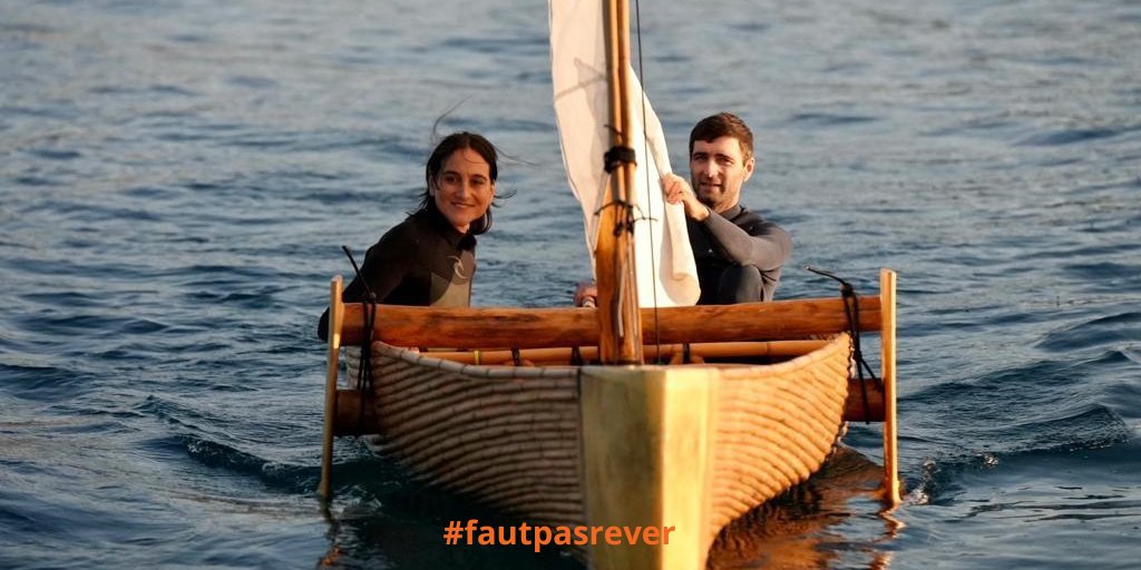 Antoine boudin a créé un bateau unique au monde : il est en canne de Provence et agave. Il est designer et utilise les matériaux naturels de sa région pour fabriquer des objets : couverts, tuba...
#fautpasrever #sainttropez #midi @France3tv antoineboudin.com