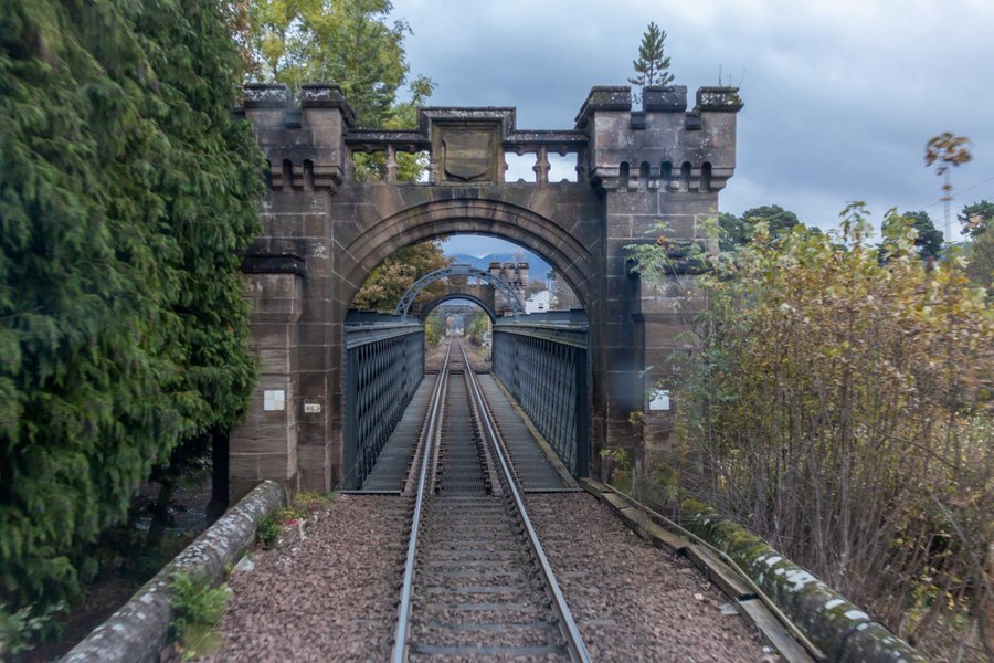ScotRail's tweet photo. Everytime I see this picture, I always forget where it was actually taken. Any eagle eyes out there who can remind me? ^Ste https://t.co/Gvw2YsIY53