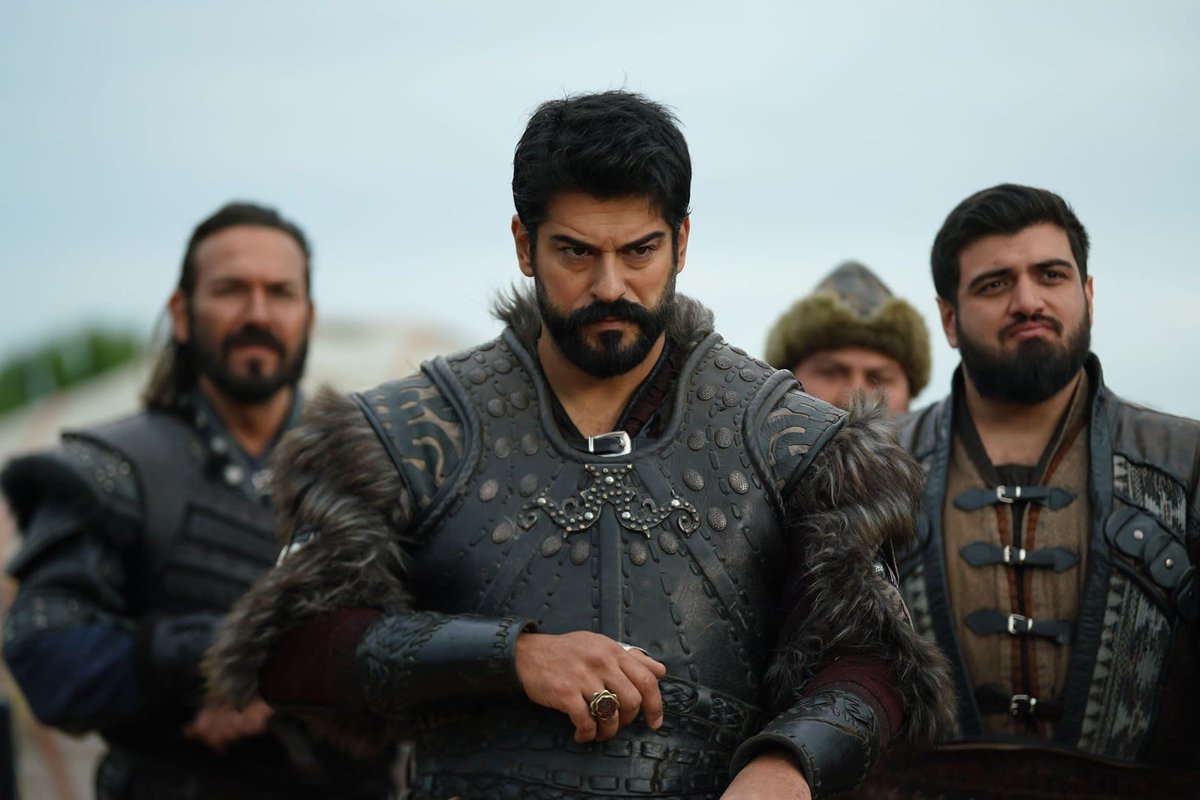 Hadi ekran başına #DevletimizVarOlsun