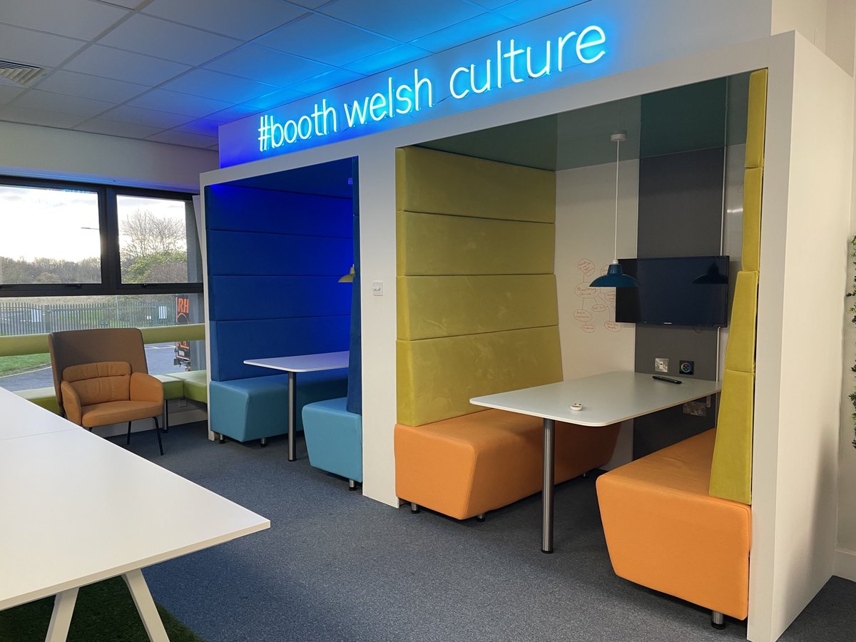 AyrshireAnge's tweet photo. Wowed by my recent visit to ⁦@BOOTHWELSH⁩. Innovative, forward thinking business and delighted ⁦@AyrshireColl⁩ are a key partner. Thanks to Martin and the team. Left inspired! 👏🏻😊 https://t.co/hEVBED46BO