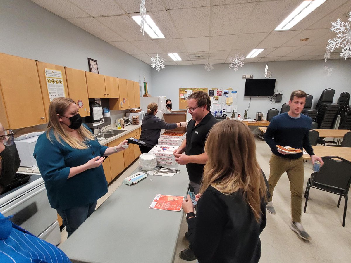 SudburyHydro's tweet photo. Pizza Day for @UnitedWay today at Greater Sudbury Utilities. We are always happy to partner with @UWCNEO as they continue to respond to the local needs of our communities’ most vulnerable people. #ThankYou #GreatLakesPizza https://t.co/HPeXY6z0k9