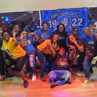 Kia_Snacks's tweet photo. Flexin' #Greater since 1922!! 
As we round out RHOvember, today we spotlight #GreaterWomenGreaterWorld I hope you have enjoyed the ride this Centennial month!! #IThoughtIToldYou #WeWontStop 
#SGRhoCentennial #SGRho100 #SigmaGammaRho #FlexinGreater #ItAintOver #SGRho https://t.co/u9cIa7eO93