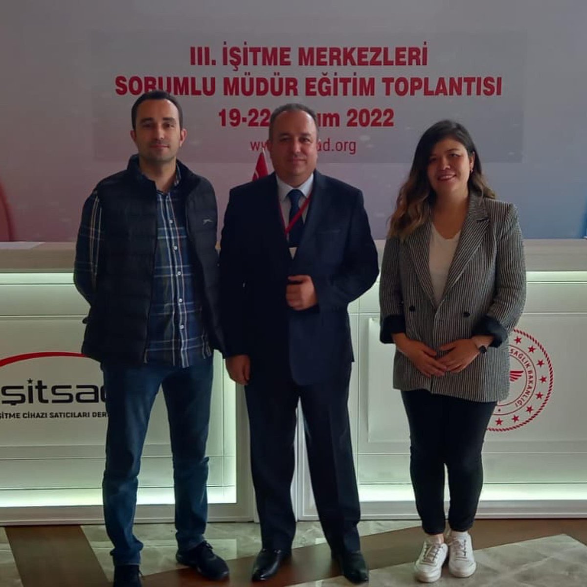 omerbashan06's tweet photo. III.işitme merkezleri sorumlu müdür eğitimi için sağlık bakanlığı titck kurum başkanlığı daire başkanlarımıza teşekkür ederim. https://t.co/LsBGrqnUSS