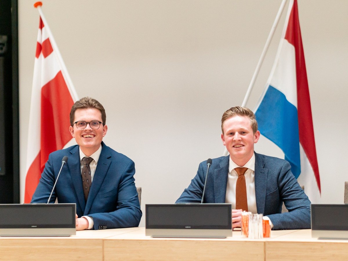 Voor studenten is het OV vaak de enige manier om van A naar B te komen. Met elke uitgevallen rit wordt dat moeilijker, vooral in de regio. Goed dat de provincie het voorstel van <a href="/sgputrecht/">SGP provincie Utrecht</a> heeft overgenomen en nu consequenties verbindt aan rituitval!
@JanHendrikvdL