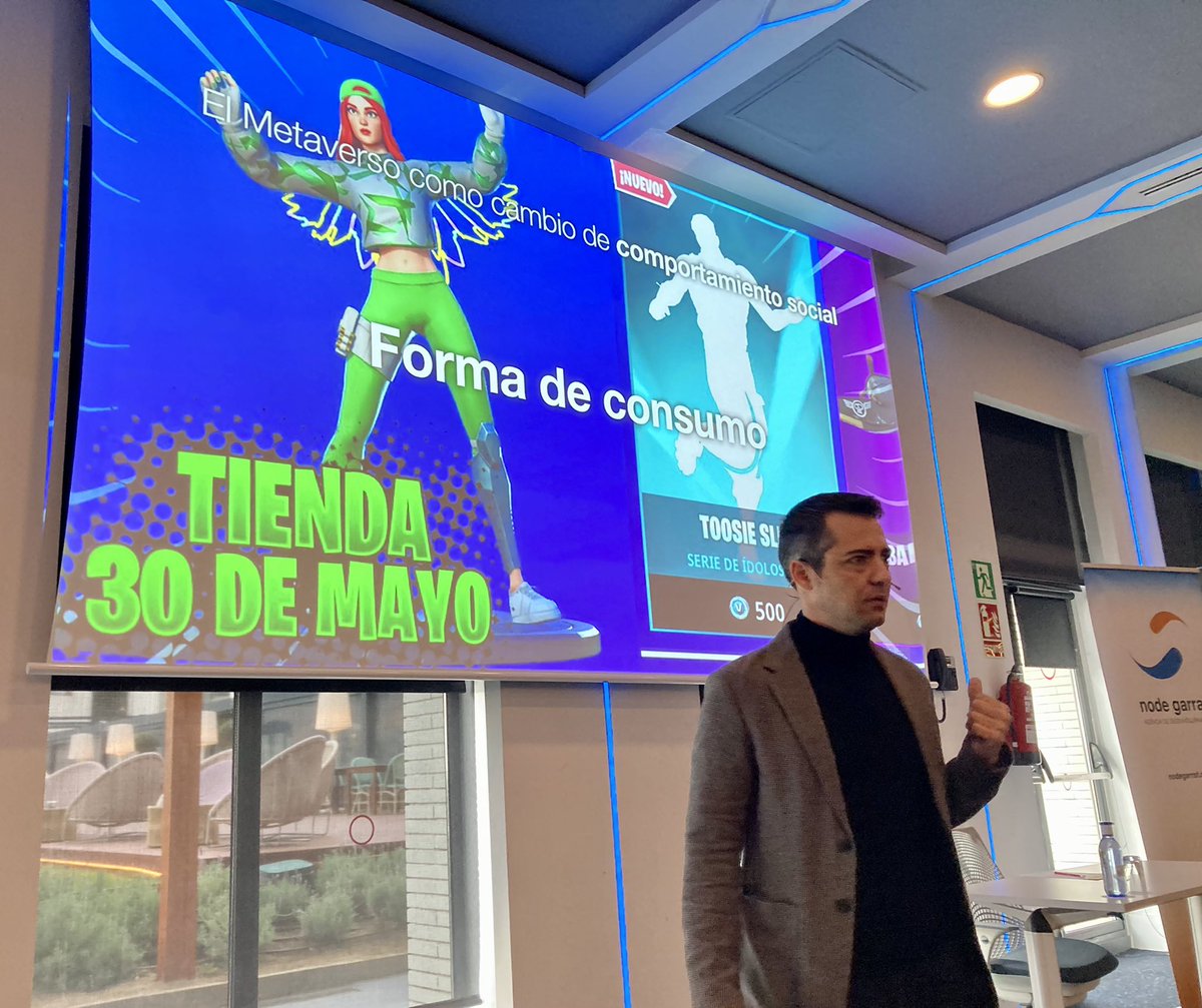 Ha estat un luxe poder conduir aq matí la jornada sobre #Metavers amb 3 grans ponents com Javier Pizarro "Jurro" , Daniel Rocafort i <a href="/rafaeldejorge/">Rafael de Jorge</a>. Gràcies <a href="/NodeGarraf/">Node Garraf</a> x l organització i l oportunitat.  

Conclusió? Just estem vivint l inici d 1 gran canvi d hàbits i relacions