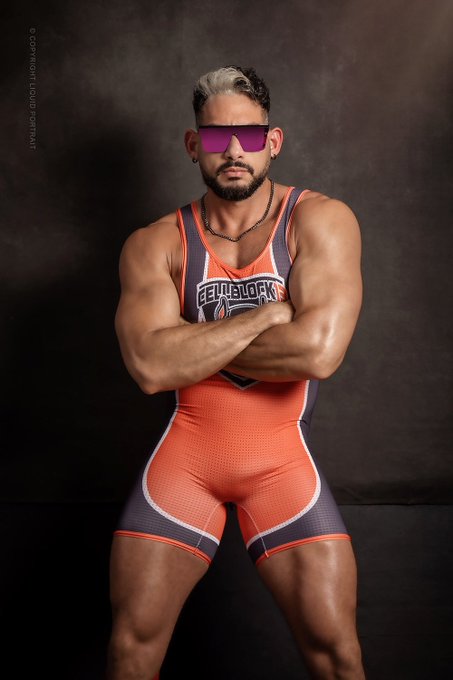 “Treat the same way you want to be treated.”
.
Gear: @cellblock13LA 
.
#sexy #sexyman #shooting #picoftheday