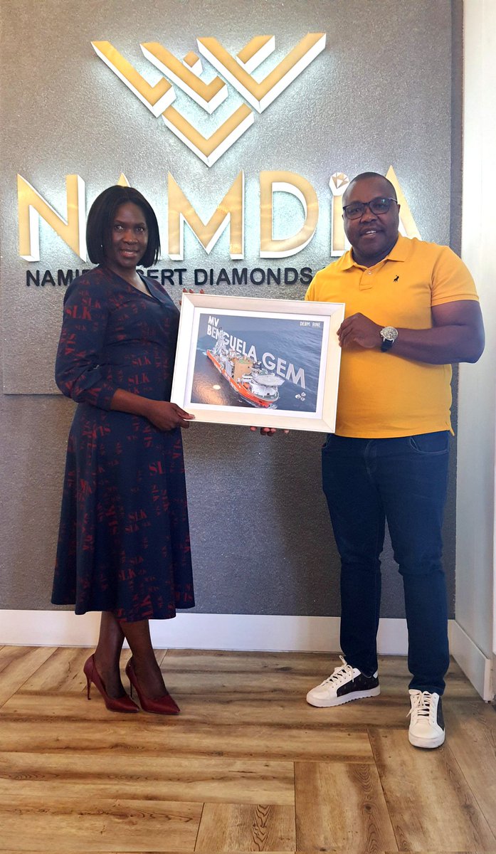 NAMDIANAM's tweet photo. Thank you for the beautiful framed gift of the MV Benguela Gem vessel @DebmarineN. Presented by Debmarine's Chairperson, Dr Ndeulipula Hamutumwa @NdeuliH

#namdia #debmarine #roughdiamonds #naturaldiamonds #proudlynamibian https://t.co/aC6WPTCvwV