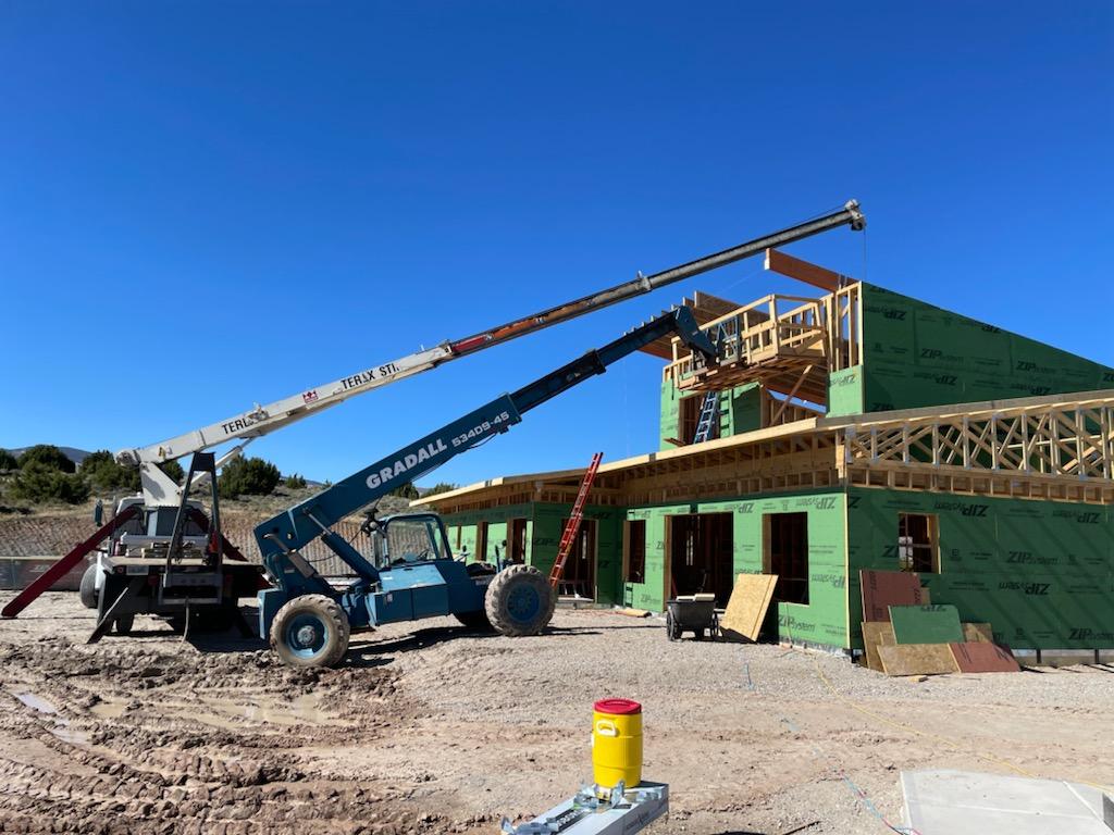 Where will Build Challenge organizers show up next? 🗺️ The team has started visiting the 2023 Build Challenge houses as zero-energy construction and renovations begin! Thanks to <a href="/UWyonews/">UWyo News</a> and <a href="/BallState/">Ball State</a> for being first on the list and letting us join in the excitement.