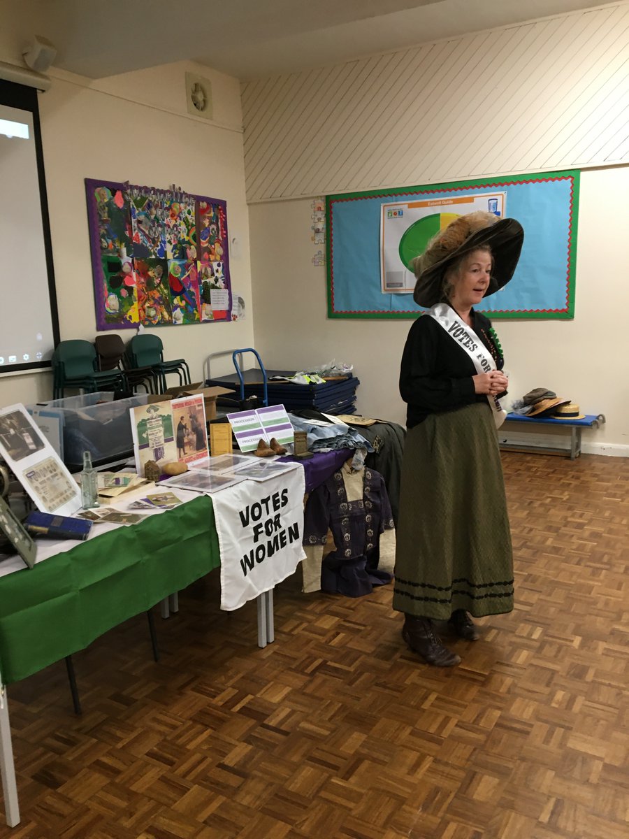 CyfunoConwy's tweet photo. Ein stori diweddaraf o'r Archifdy - Stori y swffragetiaid
Am ddim i ysgolion Conwy. Cysylltwch gya ni er mwyn archebu sesiwn ar ol y Nadolig. #CyfunoFusion https://t.co/DX9Rolr5Ej