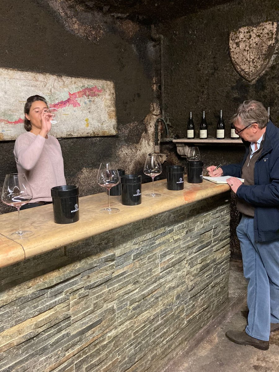 BURGUNDY 2021 | THE REDS | After two weeks of intensive tasting of the red wines throughout the Côte d’Or, our Buying Director David Roberts MW has returned excited and energised by the style and quality of Burgundy 2021. Read his full report here: goedhuis.com/pages/burgundy…