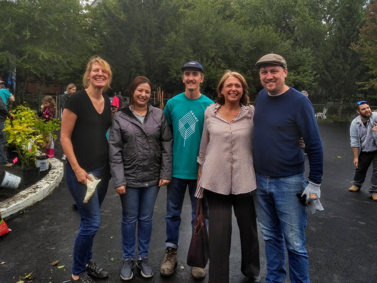 David E.G. Marshall tweet media