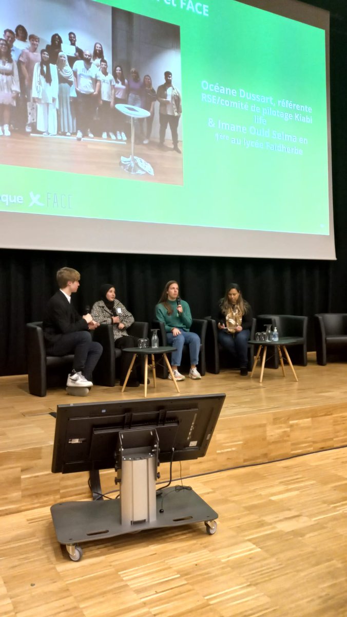 Lydia Metzger tweet media