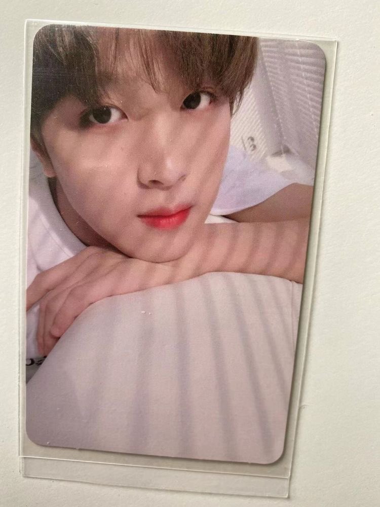 sunsvn's tweet photo. wts lfb haechan regulate ! ⭐️

👚  1200
🩰  onhand 
🧤  have line marks on back !
🎧  payo or 3 days 

dm to claim!

🐰 wts lfb haechan regulate ph https://t.co/28jqdgnuSJ