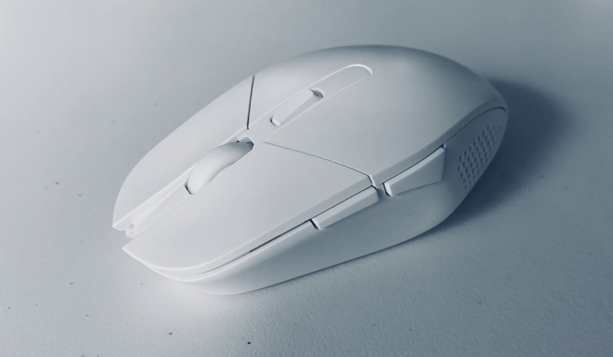 I know I should not be doing this. But I can’t help it.