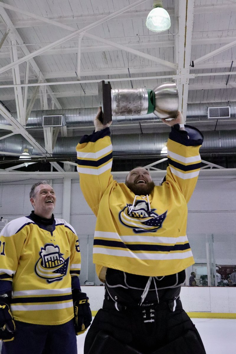 brewjacketshc's tweet photo. Back to Back Champs! https://t.co/p3kZBot8TK
