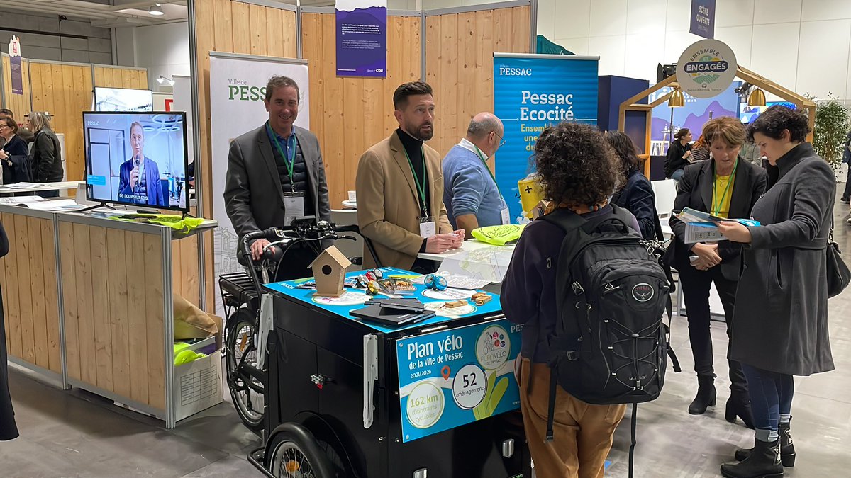 leroy_fabien's tweet photo. La @Villedepessac est la seule collectivité de #France à être présente au @wisbdx !
🌍C’est le témoignage d’une collectivité locale, des élus locaux et des agents municipaux qui s’engagent pour transformer l’action publique et répondre aux enjeux écologiques. #WISolutions https://t.co/MgiKUsWbEN