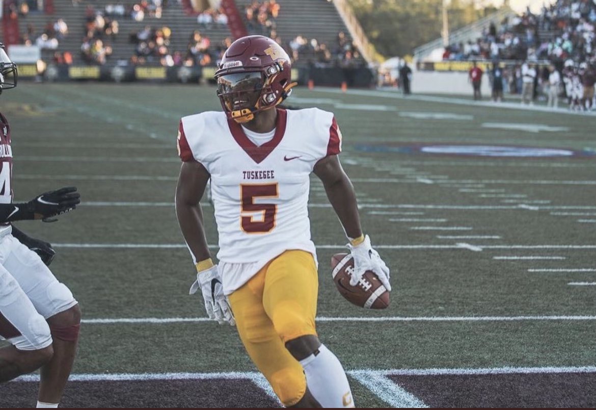 Blessed to receive my first offer from the university of Tuskegee #hbcu #AGTG <a href="/CoachWatson9/">RASHAD WATSON</a>