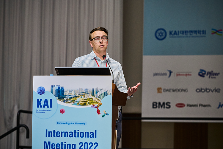 Peter Sage tweet media