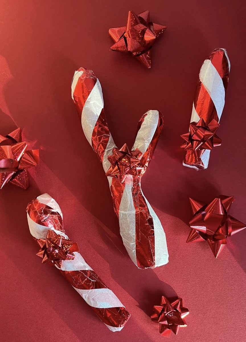 Our take on #SpotifyWrapped 

Can you guess the featured 'artist' in this pic?👀#SmileMakersWrapped