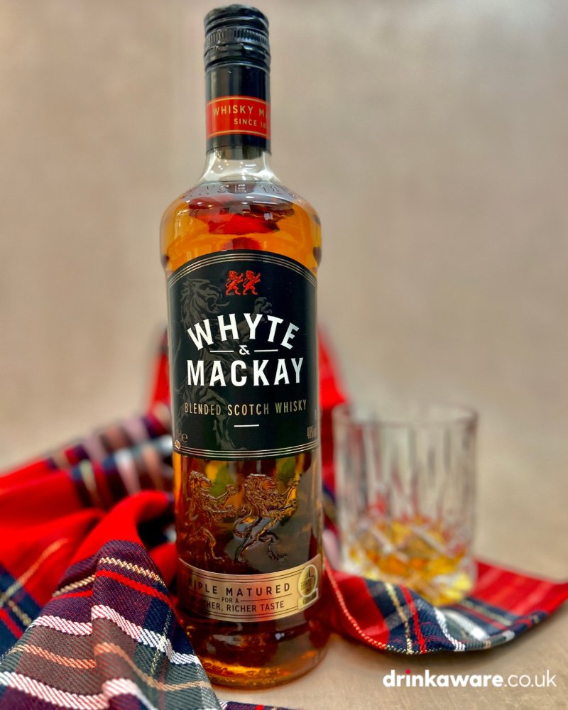 whyteandmackay's tweet photo. Thanks to each one of our followers who shared a St Andrews day memory - we love hearing your tales of bringing family together, telling stories over a dram. https://t.co/MIYhcfkaTu