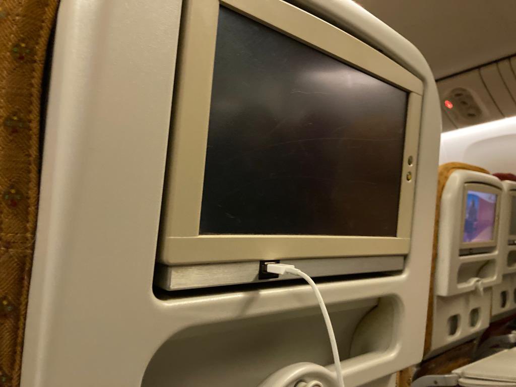 m_kumar297's tweet photo. @airindiain @MoCA_GoI @DelhiAirport @DGCAIndia @JM_Scindia @TataCompanies My own experience from JFK-Delhi- JFK and customer service is pathetic. Zero response. Said we provide blankets in international flight but don’t know why Flight attended did not give to passengers! Lol.. really? That’s your answer!  Do something about your jets! https://t.co/YvALQyPsHb