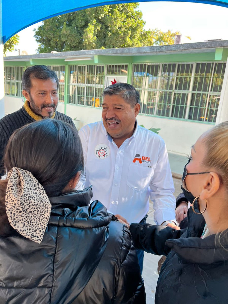 AbelAguirre35's tweet photo. Muy contento de visitar y saludar a compañeras y compañeros del Instituto de Estudios Superiores de educación normal de Lerdo, Durango.

Reforzando el compromiso con nuestra estructura sindical y oficial de la región laguna de nuestra #Sección35. https://t.co/s2WvbR81uS