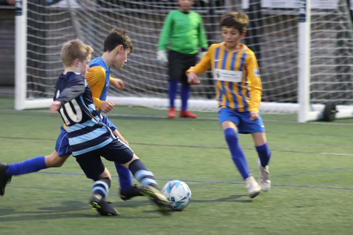 ECJS_Sport's tweet image. ⚽️YEAR 5/6 FOOTBALL⚽️ 

📸 Action from @GsySchoolsFA Darling Challenge Cup Final. 

Thank you Mrs Stevens for the photos 😊