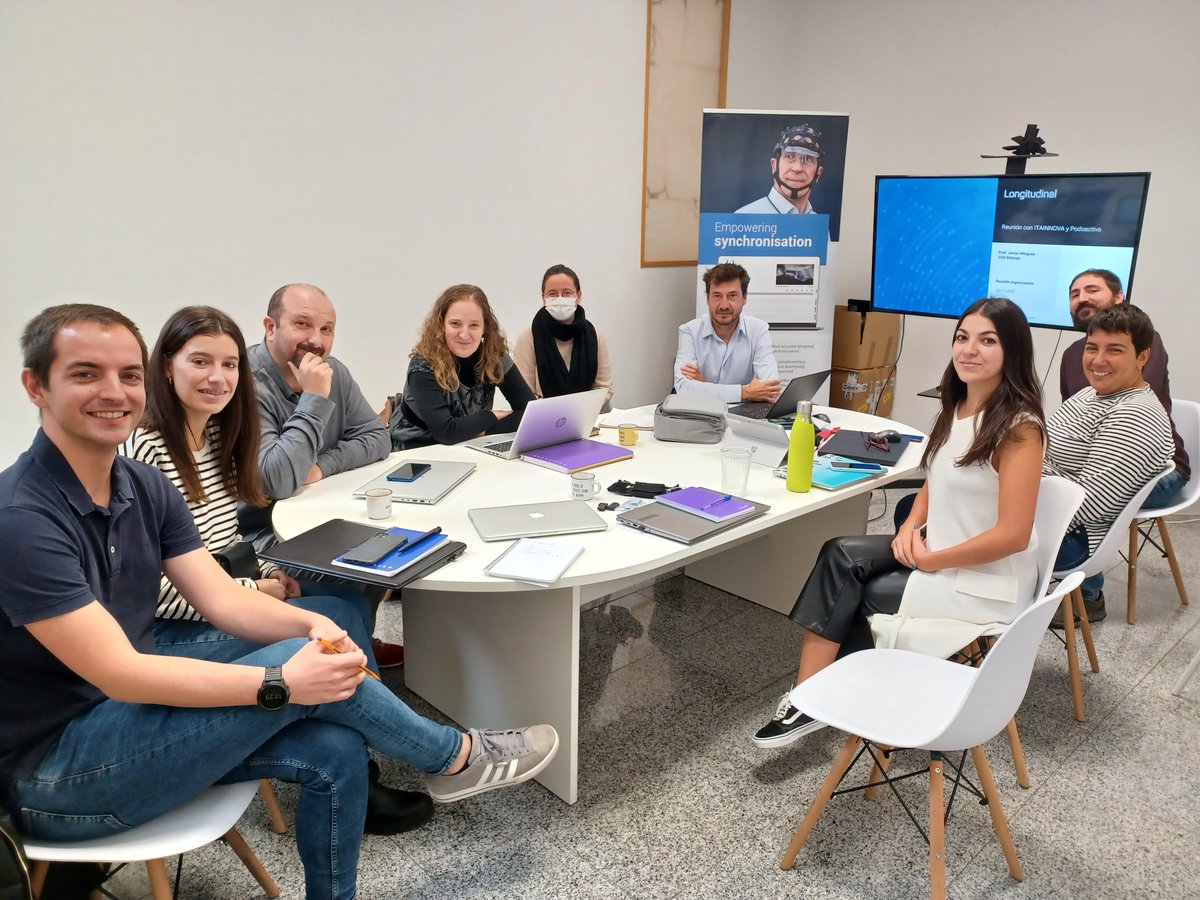 Bitbrain_en's tweet photo. #AI4HealthyAging project🔬very active in November with a general meeting organized by Hospital Los Madroños, a workshop at Bitbrain with @ITAINNOVA and @Podoactiva, and online appointments to share progress achieved, advances in the clinical trials and plan communication actions. https://t.co/KeDfLQcwLR