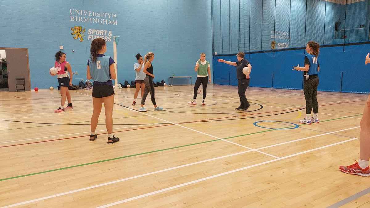 Hunter1_lj's tweet photo. @UBSport @UBSscholarships @wessa43 @UOBNetball We know what day the it is! #MatchDayWednesday🦁👊🏾 When #Practice turns to #Delivery of the 3 A's: -'A'pproch 'A'pplication and 'A'ttention-to detail. We've prepared well, last night was another #masterclass with #ColetteThomson 👏 https://t.co/cIjyTJmvbm